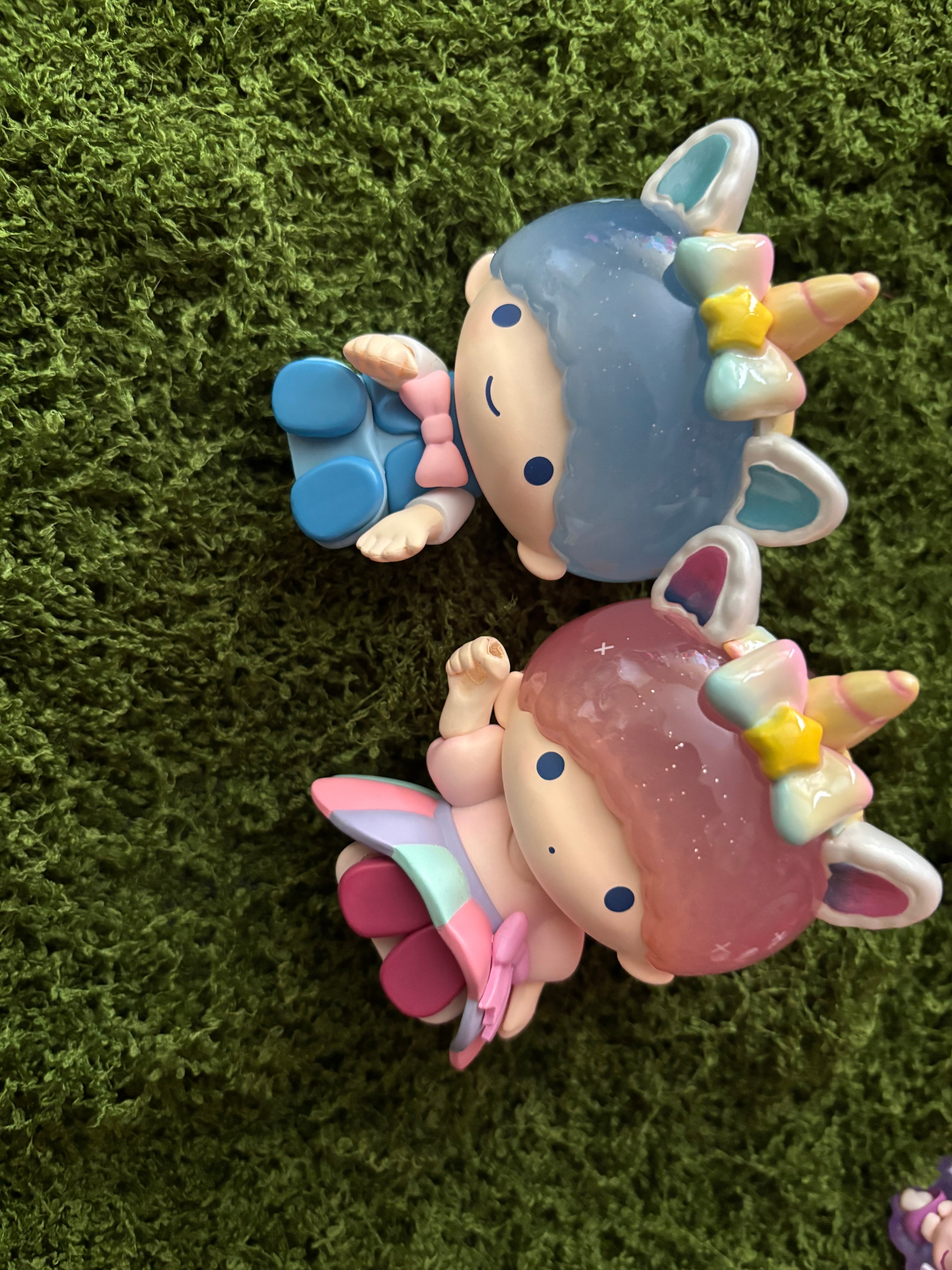 star twins large figures 