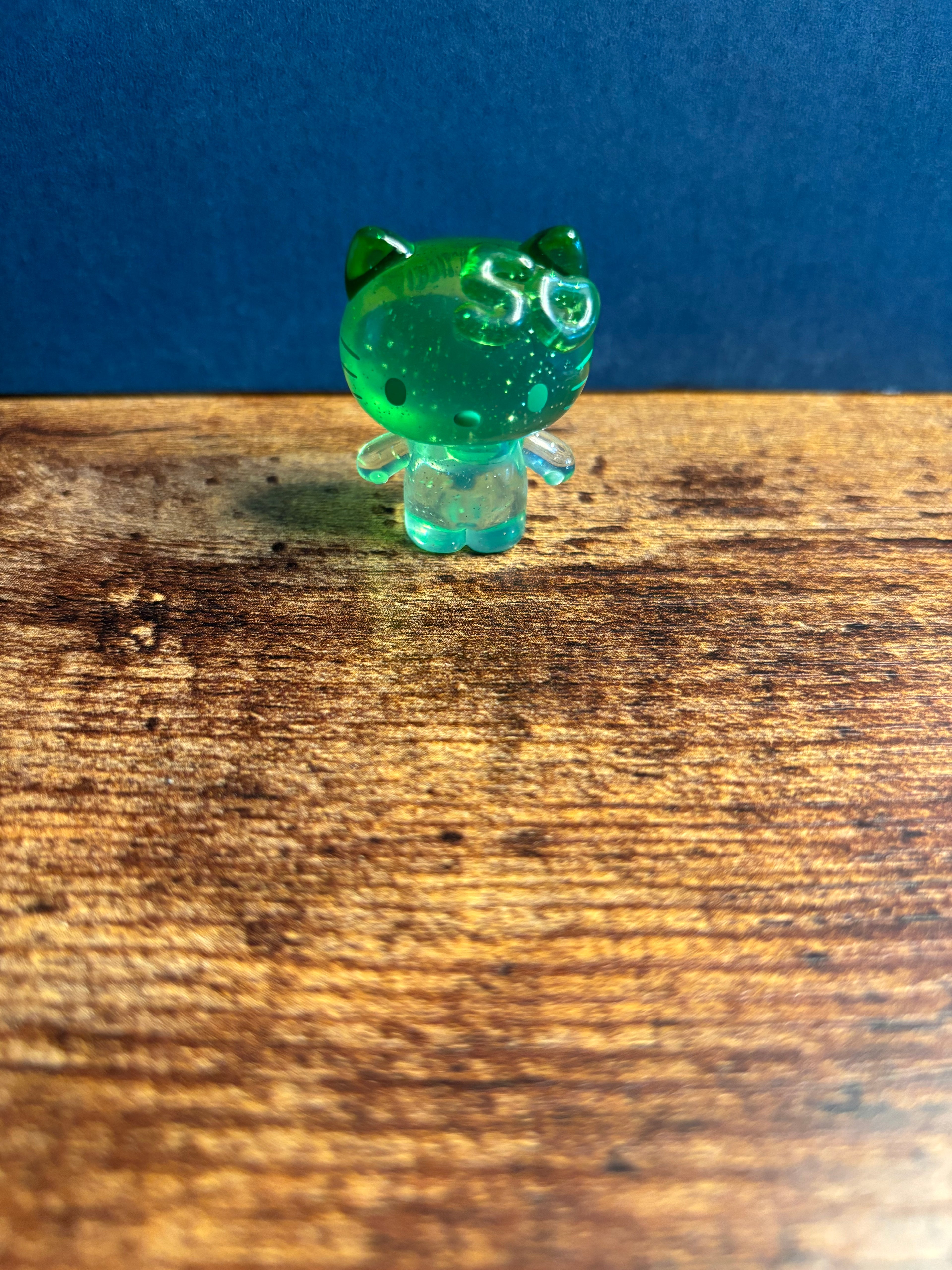 Hello Kitty figurine for DIY beadable pens and keychains